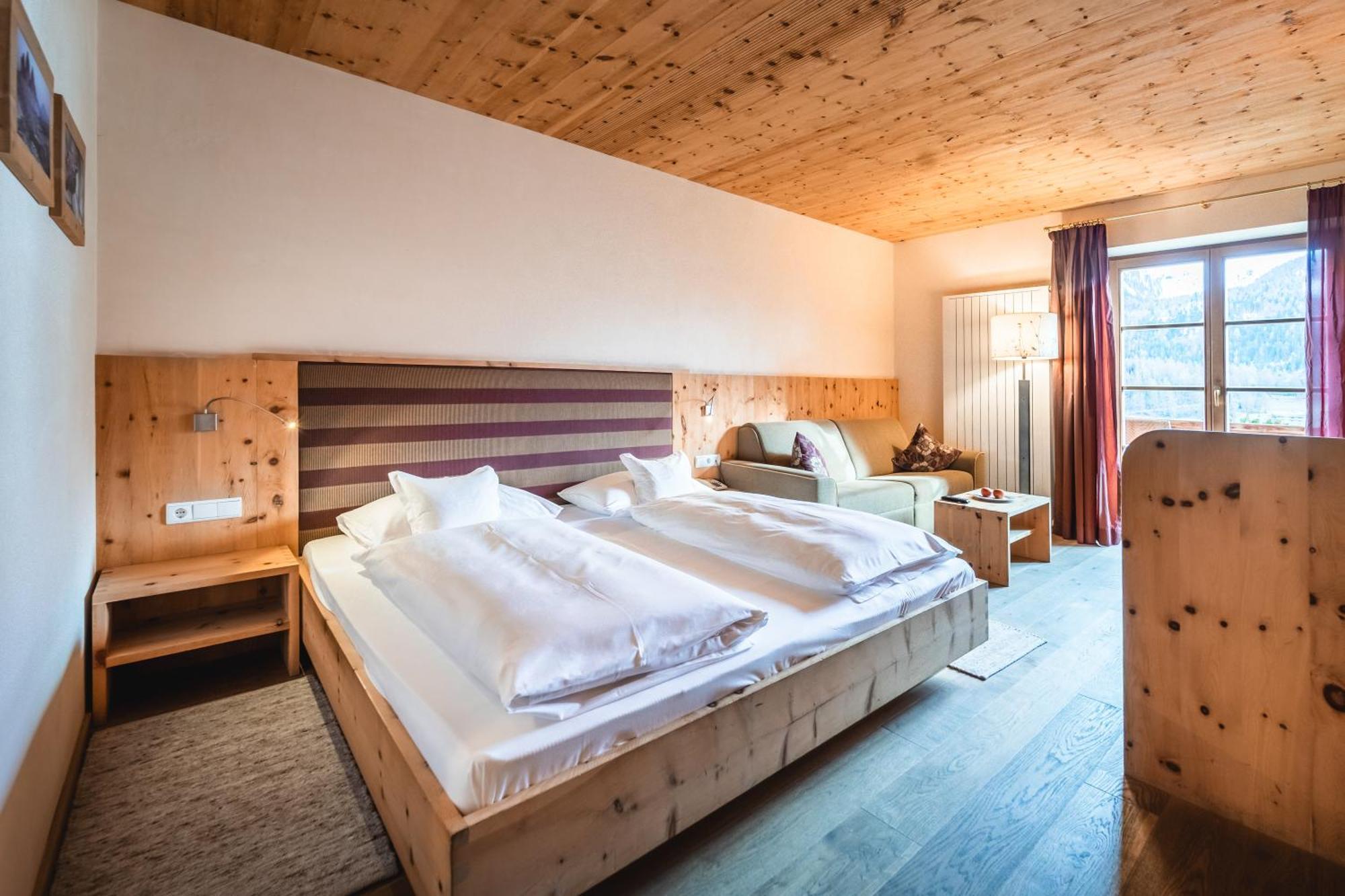 Naturhotel Leitlhof San Candido Bagian luar foto