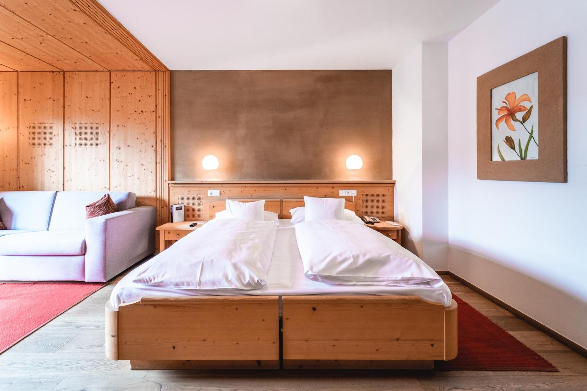 Naturhotel Leitlhof San Candido Bagian luar foto